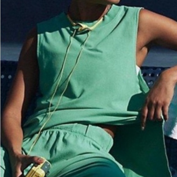 Free People x FP Movement Hot Shot Relaxed Set TOP ONLY - Picture 2 of 4